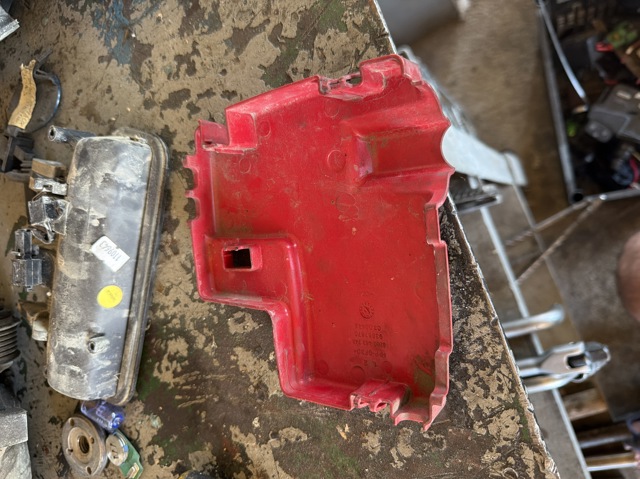 RENAULT 8200463743 Крышка клемы АКБ в наличии Хмельницкий