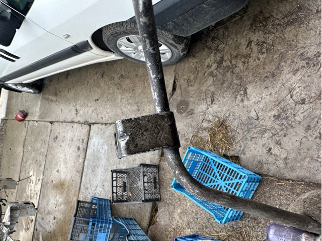 Подача масляная труба 8200680655 RENAULT