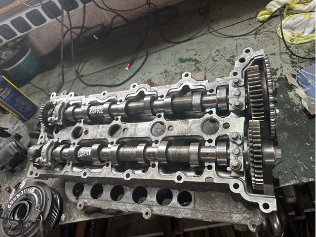 Распредвал двигателя, впускной 8200825144 RENAULT