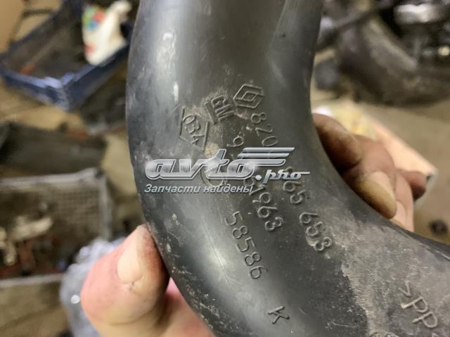RENAULT 8200865653 Впускной патрубок воздушного фильтра в наличии Ровно