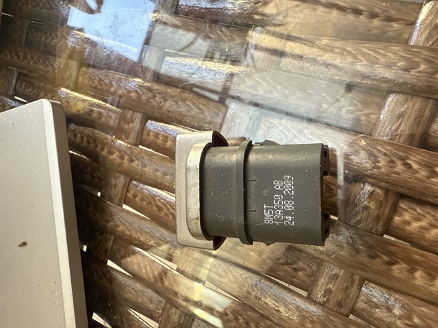 Кнопка аварийного сигнала 8M5T13A350AB FORD