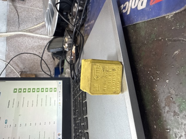 Реле топливного насоса 90226846 GM