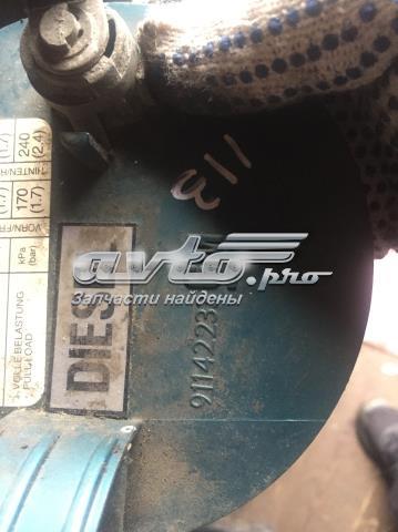 Дверка бензобака 91142233 OPEL