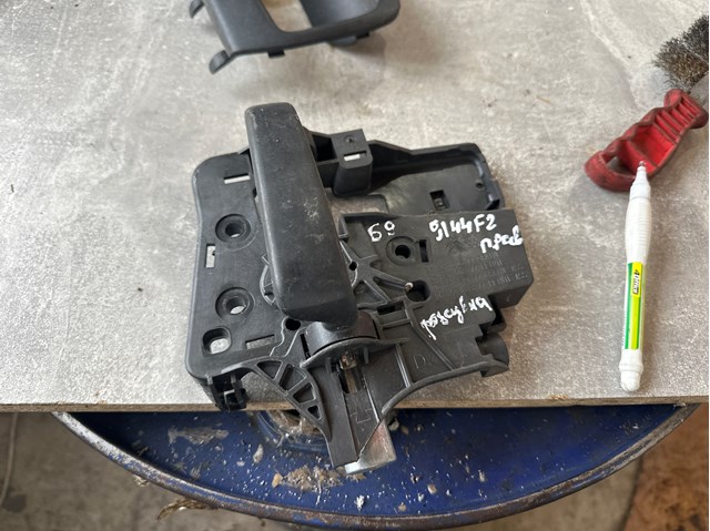 Ручка сдвижнойдвери внутренняя правая 9144F2 PEUGEOT