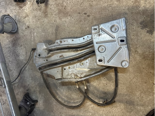 922383 PEUGEOT Механизм стеклоподъемника двери задней левой купить в Винница