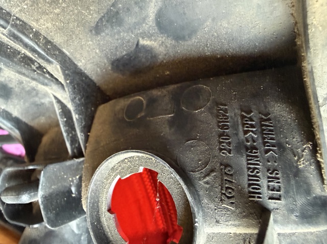 GE5A51180F MAZDA Фонарь задний левый внешний купить в Украина