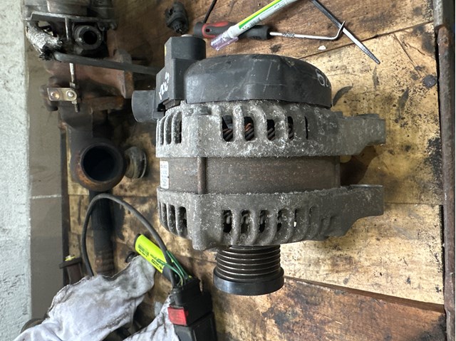 FORD MS1042101731 Генератор в наличии Чернигов