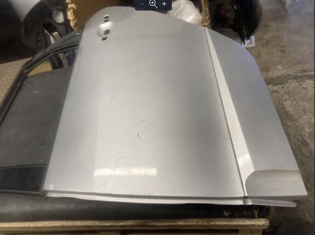 821017991R RENAULT Дверь задняя левая купить в Николаев
