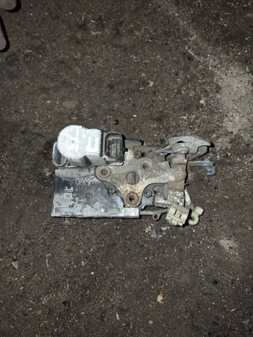 Замок задней двери, правой Chevrolet Lacetti