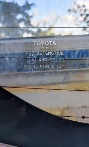 6810547190 TOYOTA Стекло багажника двери 3/5-й задней (ляды) купить в Запорожье