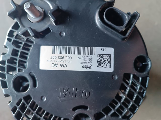 Генератор автомобильный 06L903027 VAG