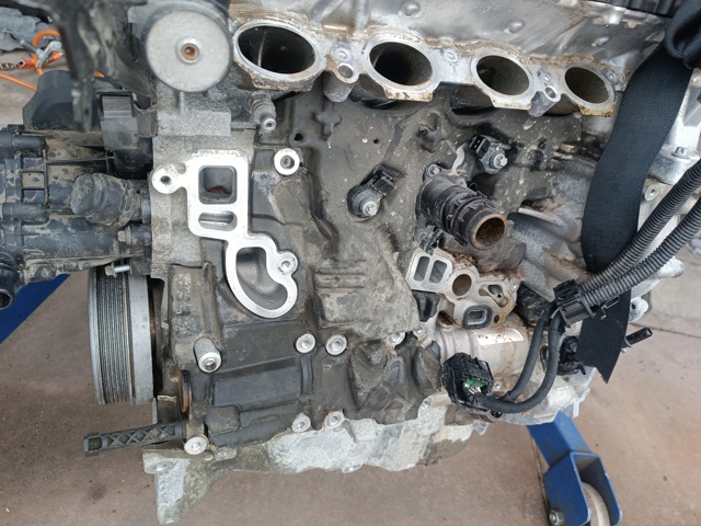 Мотор в сборе 11002455327 BMW