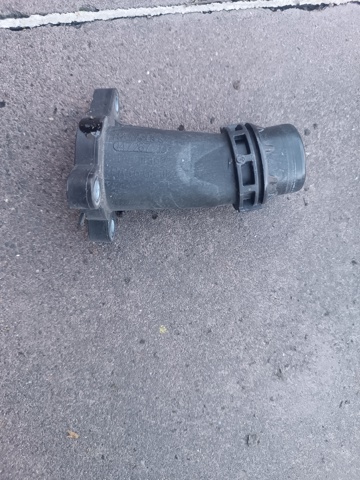 Штуцер блока системы охлаждения 11118511205 BMW