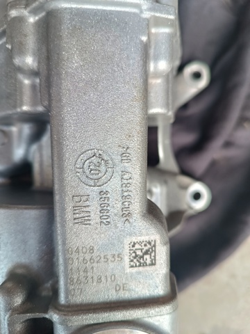 BMW 11418631810 Насос масляный в наличии Чернигов