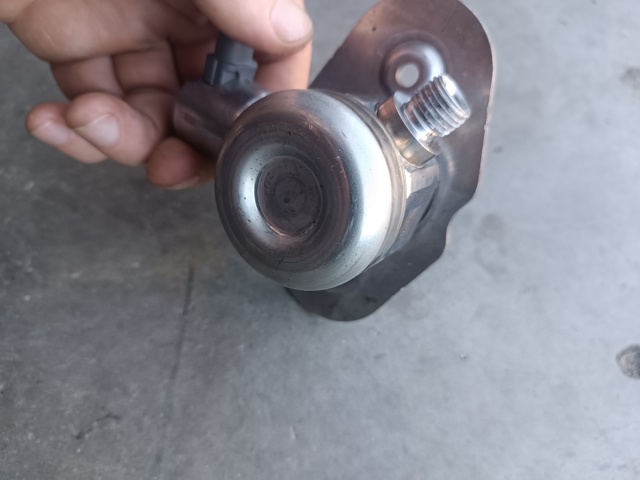 13517636881 BMW ТНВД купить в Киев