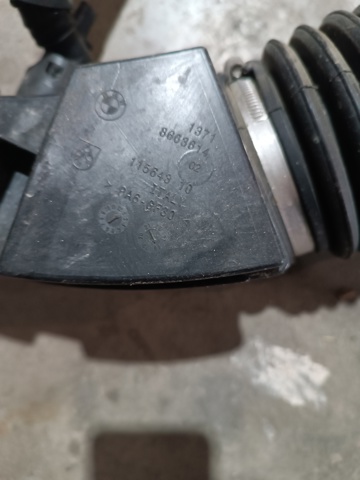BMW 13718663614 Патрубок воздушный, выход воздушного фильтра в наличии Житомир