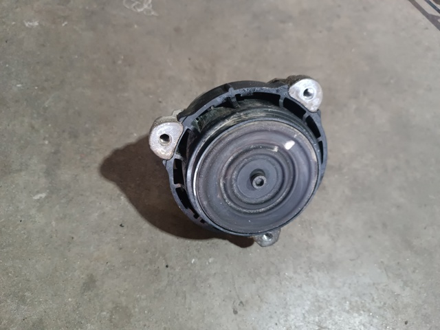 BMW 22116860496 Правая подушка двигателя в наличии Житомир