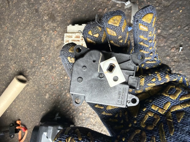 277315MP1A NISSAN купить в Ровно