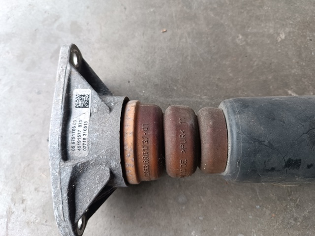 33526882851 BMW Амортизатор задний купить в Запорожье