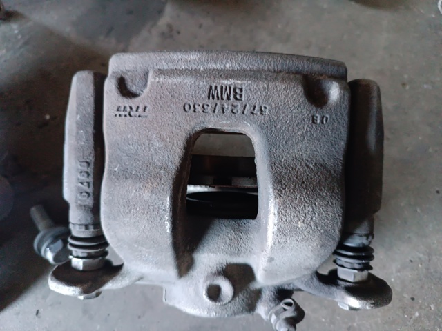 Тормозной суппорт 34116860268 BMW