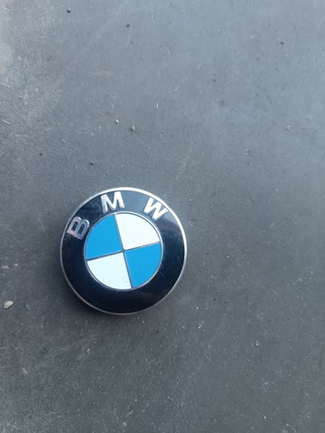 Колпаки на колеса 36136850834 BMW