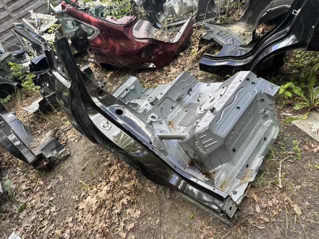BMW 41007494012 Крыло заднее правое в наличии Киев