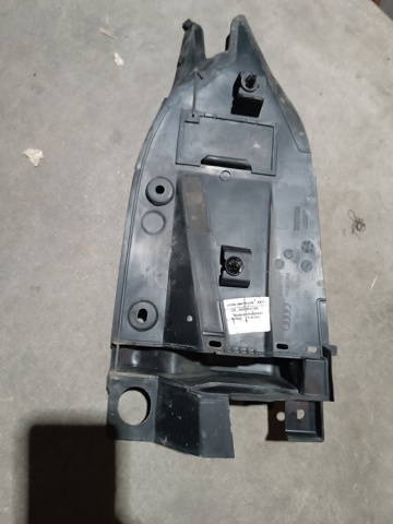 VAG 4KE821169 в наличии Ровно