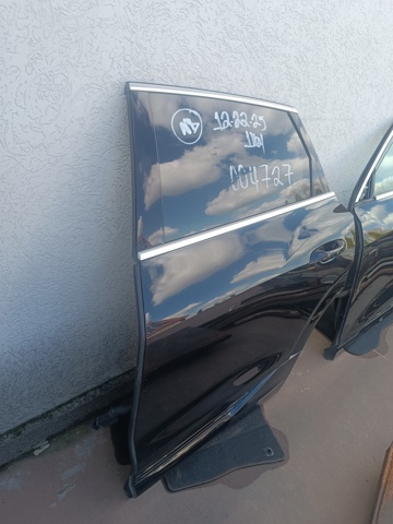VAG 4KE833051A Дверь задняя левая в наличии Киев