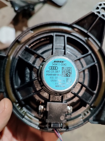 VAG 4M0035398F Динамик задней полки в наличии Тернополь
