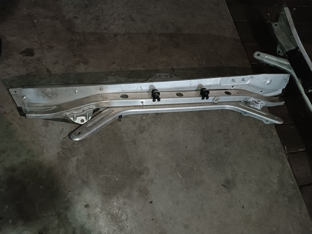 4M0805645 VAG купить в Николаев