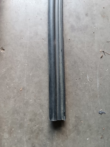 4M0823723 VAG Уплотнитель капота купить в Киев