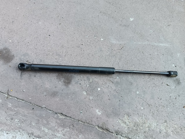 51237329410 BMW Амортизатор капота купить в Харьков