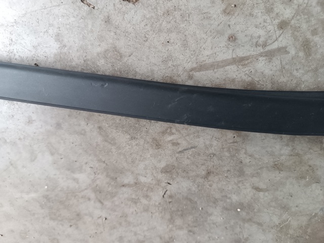 51317350610 BMW Молдинг лобового стекла правый купить в Винница