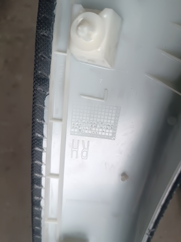 51438072812 BMW Обшивка стойки кузова внутренняя передняя правая купить в Львов