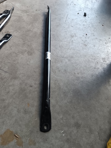 51617286759 BMW купить в Кривой Рог