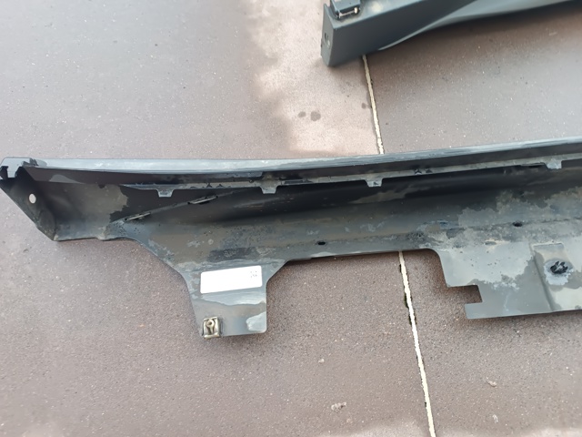 BMW 51777403399 Накладка (молдинг) порога наружная левая в наличии Ужгород