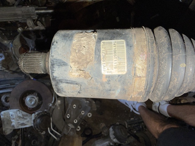 52123661AD CHRYSLER Полуось задняя левая купить в Харьков