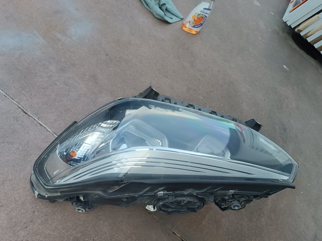 Фара дальнего света в сборе 63117466127 BMW