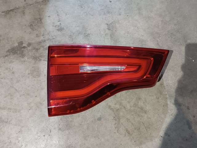 Задняя левая внутренняя фара 63217408741 BMW