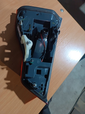 BMW 63217408742 Фонарь задний правый внутренний в наличии Запорожье