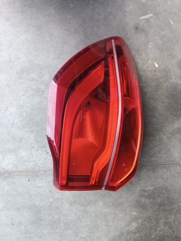 Фонарь задний левый, внешний 63217488547 BMW