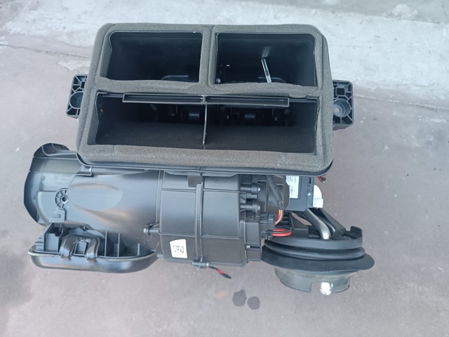 64116827060 BMW Корпус печки в сборе купить в Украина