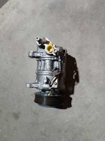 BMW 64526994082 Компрессор кондиционера в наличии Хмельницкий