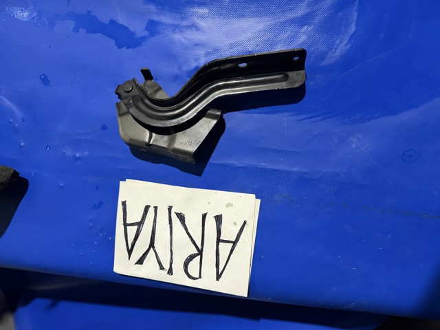Левая петля капота 654015MP0A NISSAN