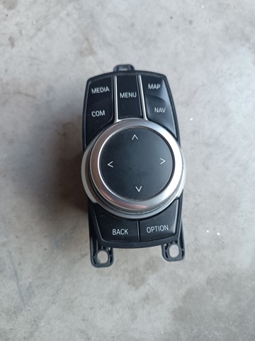 Блок управления мультимедийный 65827938325 BMW