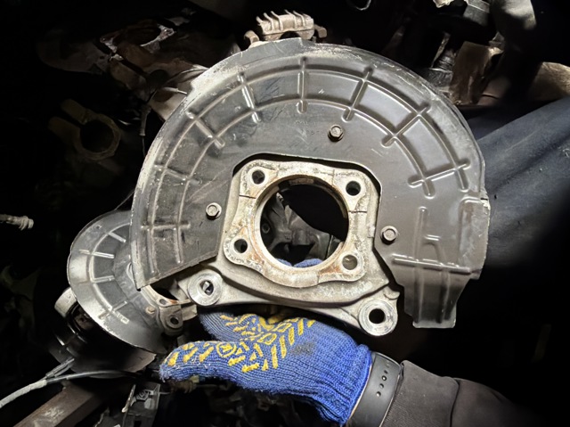 68080869AD CHRYSLER Цапфа (поворотный кулак) передний левый купить в Кривой Рог
