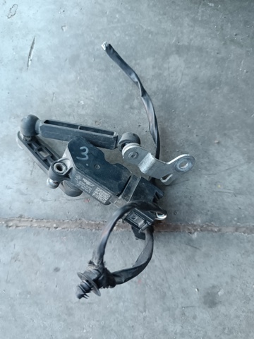 687020003 BMW купить в Кривой Рог