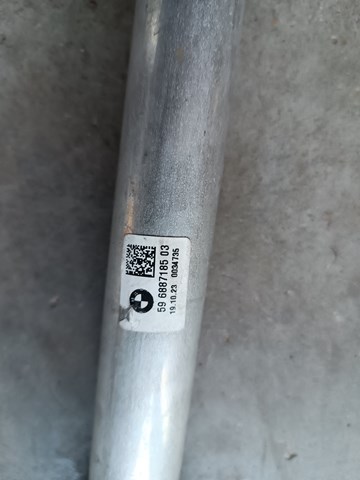Нижний вал рулевой колонки 6887185 BMW
