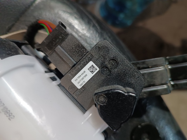 BMW 72117469951 Ремень безопасности передний левый в наличии Винница