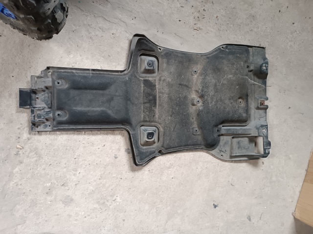 7L8825231A VAG Защита двигателя задняя купить в Украина